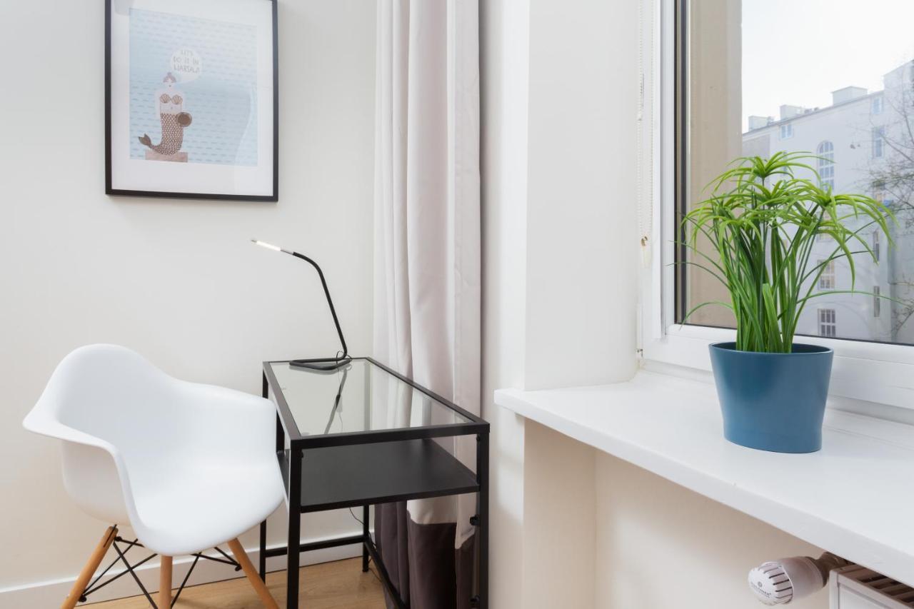 Family City Center Apartment By Renters Prestige ワルシャワ エクステリア 写真